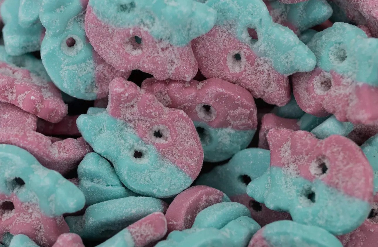 BUBS Sour Dizzy Skulls Gummy Swedish Candy