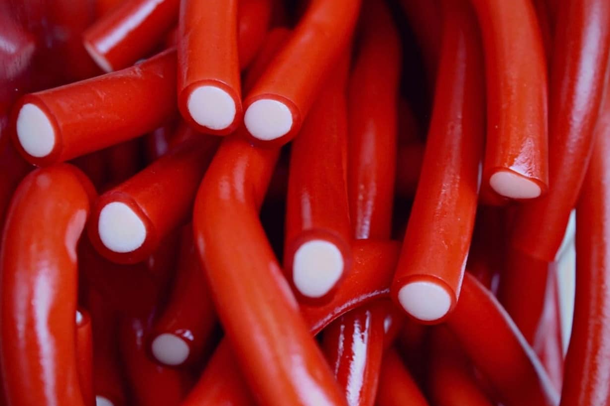 BUBS Strawberry Gummy Candy Cables Swedish Candy